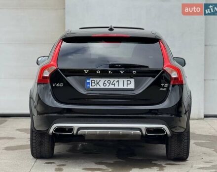 Вольво V60 Cross Country 2018 в Сарнах на Automoto.ua Черный Вольво V60 Cross Country, объемом двигателя 2 л и пробегом 77 тыс. км за 17400 $, фото 34 на Automoto.ua