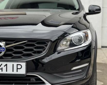 Вольво V60 Cross Country 2018 в Сарнах на Automoto.ua Черный Вольво V60 Cross Country, объемом двигателя 2 л и пробегом 77 тыс. км за 17400 $, фото 32 на Automoto.ua