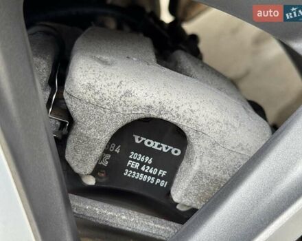Вольво V60 Cross Country 2018 в Сарнах на Automoto.ua Черный Вольво V60 Cross Country, объемом двигателя 2 л и пробегом 77 тыс. км за 17400 $, фото 100 на Automoto.ua