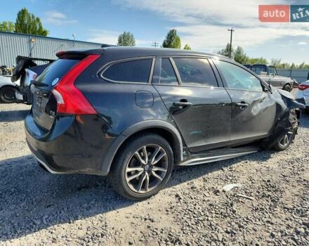 Черный Вольво V60 Cross Country, объемом двигателя 2 л и пробегом 96 тыс. км за 3000 $, фото 2 на Automoto.ua