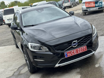 Вольво V60 Cross Country 2017 в Ровно на Automoto.ua Черный Вольво V60 Cross Country, объемом двигателя 2 л и пробегом 237 тыс. км за 14300 $, фото 1 на Automoto.ua