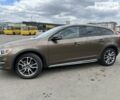 Коричневий Вольво V60 Cross Country, об'ємом двигуна 2.5 л та пробігом 97 тис. км за 18900 $, фото 5 на Automoto.ua