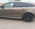 Коричневый Вольво V60 Cross Country, объемом двигателя 2 л и пробегом 215 тыс. км за 18900 $, фото 38 на Automoto.ua