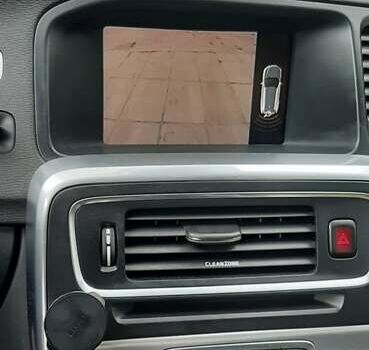 Коричневый Вольво V60 Cross Country, объемом двигателя 2 л и пробегом 215 тыс. км за 18900 $, фото 1 на Automoto.ua