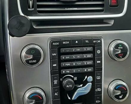 Коричневый Вольво V60 Cross Country, объемом двигателя 2 л и пробегом 215 тыс. км за 18900 $, фото 24 на Automoto.ua