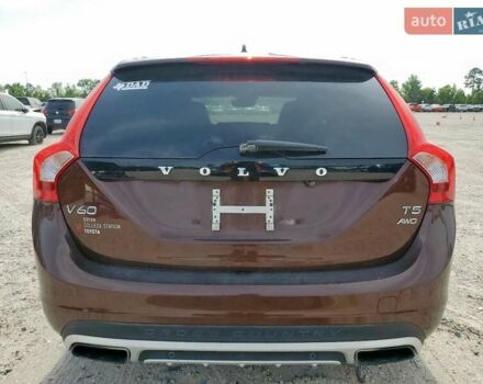 Коричневый Вольво V60 Cross Country, объемом двигателя 2 л и пробегом 80 тыс. км за 2500 $, фото 5 на Automoto.ua