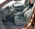Коричневый Вольво V60 Cross Country, объемом двигателя 2 л и пробегом 80 тыс. км за 2500 $, фото 6 на Automoto.ua
