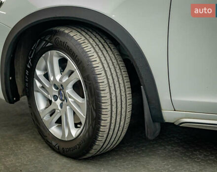 Вольво V60 Cross Country, объемом двигателя 2.4 л и пробегом 154 тыс. км за 20789 $, фото 7 на Automoto.ua