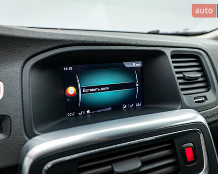 Вольво V60 Cross Country, об'ємом двигуна 2.4 л та пробігом 81 тис. км за 21291 $, фото 14 на Automoto.ua