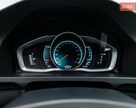 Вольво V60 Cross Country, об'ємом двигуна 2.4 л та пробігом 81 тис. км за 21291 $, фото 12 на Automoto.ua