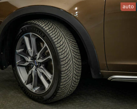 Вольво V60 Cross Country, об'ємом двигуна 2.4 л та пробігом 81 тис. км за 21291 $, фото 7 на Automoto.ua