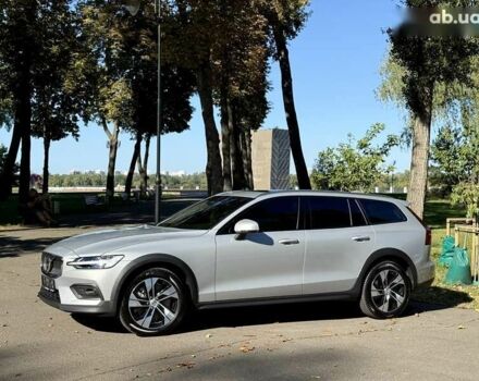 Вольво V60 Cross Country, объемом двигателя 0 л и пробегом 11 тыс. км за 43500 $, фото 20 на Automoto.ua