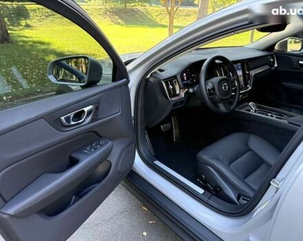 Вольво V60 Cross Country, объемом двигателя 0 л и пробегом 11 тыс. км за 43500 $, фото 17 на Automoto.ua