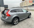 Серый Вольво V60 Cross Country, объемом двигателя 1.97 л и пробегом 225 тыс. км за 16000 $, фото 3 на Automoto.ua