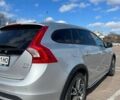 Сірий Вольво V60 Cross Country, об'ємом двигуна 2 л та пробігом 169 тис. км за 16300 $, фото 3 на Automoto.ua