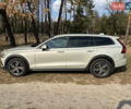 Серый Вольво V60 Cross Country, объемом двигателя 1.97 л и пробегом 105 тыс. км за 31500 $, фото 6 на Automoto.ua