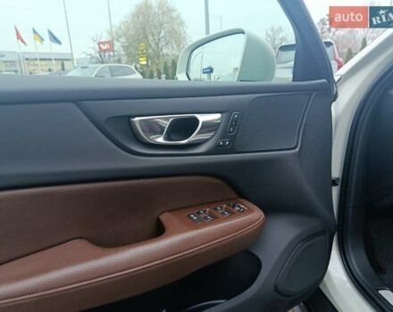 Серый Вольво V60 Cross Country, объемом двигателя 1.97 л и пробегом 98 тыс. км за 34900 $, фото 19 на Automoto.ua