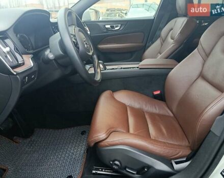 Серый Вольво V60 Cross Country, объемом двигателя 1.97 л и пробегом 98 тыс. км за 34900 $, фото 12 на Automoto.ua