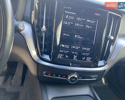 Сірий Вольво V60 Cross Country, об'ємом двигуна 2 л та пробігом 273 тис. км за 29950 $, фото 31 на Automoto.ua