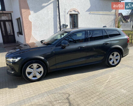 Сірий Вольво V60 Cross Country, об'ємом двигуна 2 л та пробігом 273 тис. км за 29950 $, фото 24 на Automoto.ua