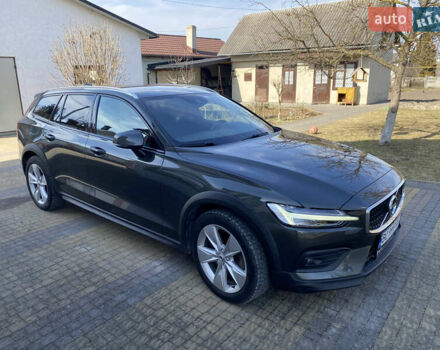 Сірий Вольво V60 Cross Country, об'ємом двигуна 2 л та пробігом 273 тис. км за 29950 $, фото 61 на Automoto.ua