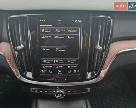 Серый Вольво V60 Cross Country, объемом двигателя 1.97 л и пробегом 98 тыс. км за 34900 $, фото 20 на Automoto.ua