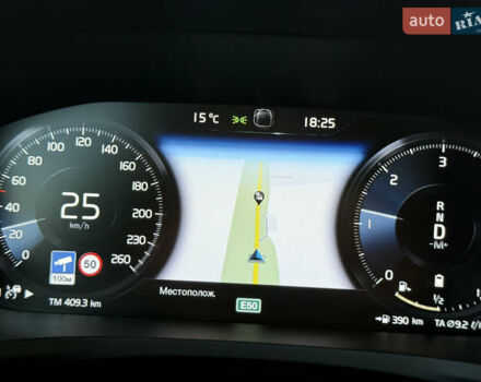 Серый Вольво V60 Cross Country, объемом двигателя 1.97 л и пробегом 137 тыс. км за 37400 $, фото 29 на Automoto.ua