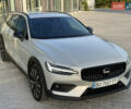 Серый Вольво V60 Cross Country, объемом двигателя 1.97 л и пробегом 137 тыс. км за 37400 $, фото 1 на Automoto.ua
