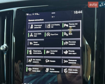 Серый Вольво V60 Cross Country, объемом двигателя 1.97 л и пробегом 137 тыс. км за 37400 $, фото 31 на Automoto.ua