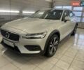 Серый Вольво V60 Cross Country, объемом двигателя 1.97 л и пробегом 136 тыс. км за 29500 $, фото 2 на Automoto.ua