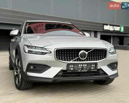 Сірий Вольво V60 Cross Country, об'ємом двигуна 1.97 л та пробігом 12 тис. км за 39900 $, фото 15 на Automoto.ua