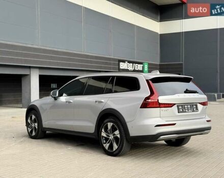 Сірий Вольво V60 Cross Country, об'ємом двигуна 1.97 л та пробігом 12 тис. км за 39900 $, фото 31 на Automoto.ua