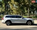 Серый Вольво V60 Cross Country, объемом двигателя 1.97 л и пробегом 11 тыс. км за 43500 $, фото 11 на Automoto.ua