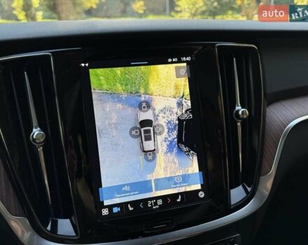 Серый Вольво V60 Cross Country, объемом двигателя 1.97 л и пробегом 11 тыс. км за 43500 $, фото 69 на Automoto.ua