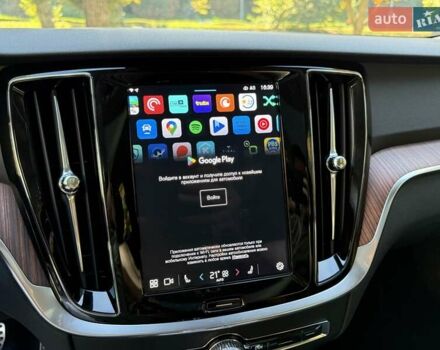 Серый Вольво V60 Cross Country, объемом двигателя 1.97 л и пробегом 11 тыс. км за 43500 $, фото 61 на Automoto.ua