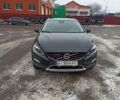 Серый Вольво V60 Cross Country, объемом двигателя 2.4 л и пробегом 117 тыс. км за 26600 $, фото 2 на Automoto.ua