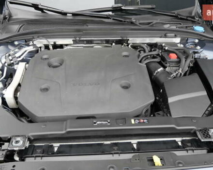 Синий Вольво V60 Cross Country, объемом двигателя 1.97 л и пробегом 190 тыс. км за 32800 $, фото 74 на Automoto.ua