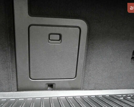 Синий Вольво V60 Cross Country, объемом двигателя 1.97 л и пробегом 190 тыс. км за 32800 $, фото 70 на Automoto.ua