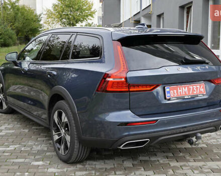 Синий Вольво V60 Cross Country, объемом двигателя 1.97 л и пробегом 190 тыс. км за 32800 $, фото 15 на Automoto.ua