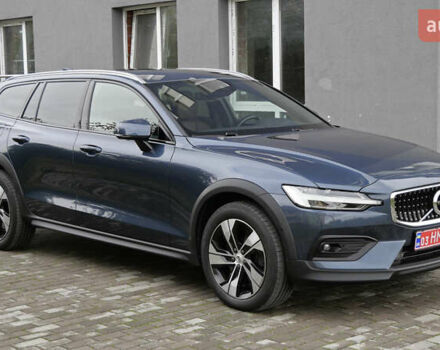 Синий Вольво V60 Cross Country, объемом двигателя 1.97 л и пробегом 190 тыс. км за 32800 $, фото 11 на Automoto.ua