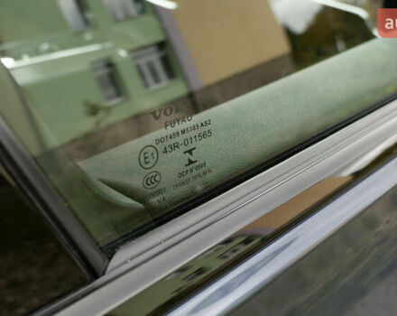 Синий Вольво V60 Cross Country, объемом двигателя 1.97 л и пробегом 190 тыс. км за 32800 $, фото 24 на Automoto.ua