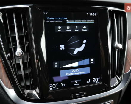 Синий Вольво V60 Cross Country, объемом двигателя 1.97 л и пробегом 190 тыс. км за 32800 $, фото 45 на Automoto.ua