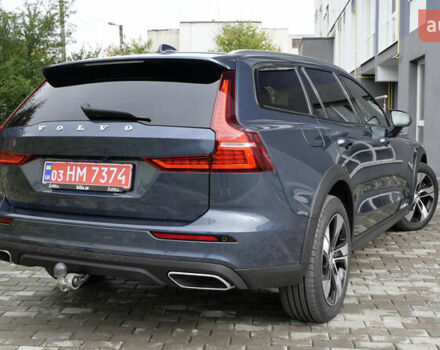 Синий Вольво V60 Cross Country, объемом двигателя 1.97 л и пробегом 190 тыс. км за 32800 $, фото 22 на Automoto.ua