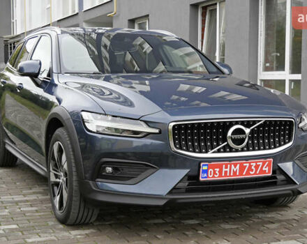 Синий Вольво V60 Cross Country, объемом двигателя 1.97 л и пробегом 190 тыс. км за 32800 $, фото 6 на Automoto.ua