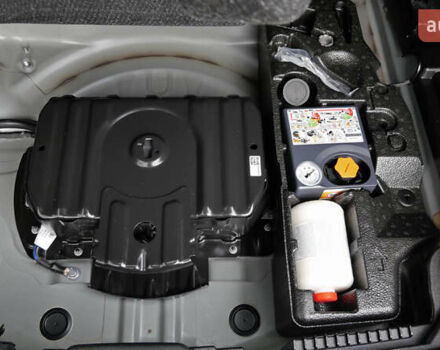 Синий Вольво V60 Cross Country, объемом двигателя 1.97 л и пробегом 190 тыс. км за 32800 $, фото 72 на Automoto.ua