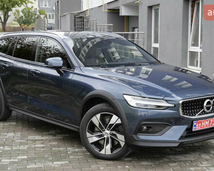 Синий Вольво V60 Cross Country, объемом двигателя 1.97 л и пробегом 190 тыс. км за 32800 $, фото 10 на Automoto.ua