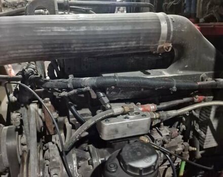 Вольво VNL 300 2002 в Днепре (Днепропетровске) на Automoto.ua Синий Вольво VNL 300, объемом двигателя 14 л и пробегом 1 тыс. км за 8500 $, фото 4 на Automoto.ua