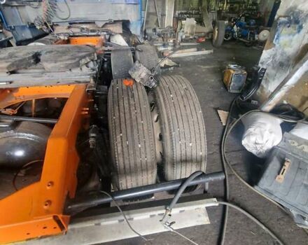 Вольво VNL 300 2002 в Днепре (Днепропетровске) на Automoto.ua Синий Вольво VNL 300, объемом двигателя 14 л и пробегом 1 тыс. км за 8500 $, фото 11 на Automoto.ua