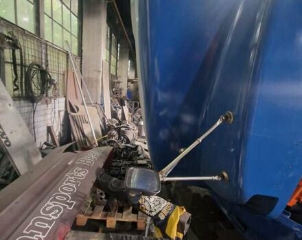 Вольво VNL 300 2002 в Днепре (Днепропетровске) на Automoto.ua Синий Вольво VNL 300, объемом двигателя 14 л и пробегом 1 тыс. км за 8500 $, фото 2 на Automoto.ua