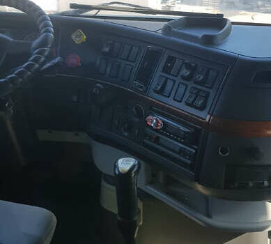 Вольво VNL 630, объемом двигателя 0 л и пробегом 980 тыс. км за 13600 $, фото 34 на Automoto.ua